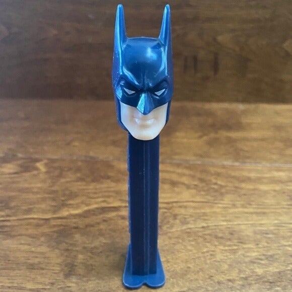 PEZ Vintage Batman Pez Candy Dispenser - Picture 2 of 4